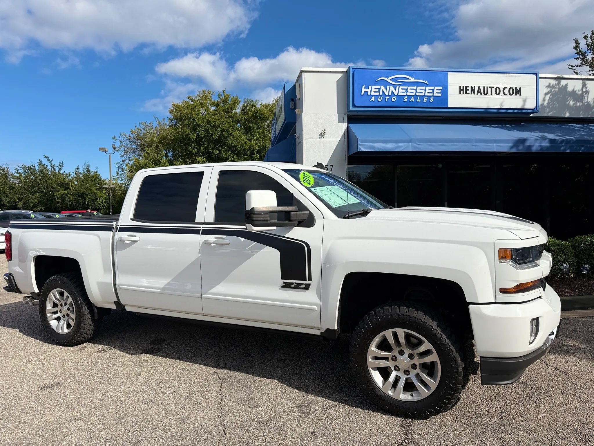 Used 2017 Chevrolet Silverado 1500 LT w/ Rally 2 Edition AWD/4WD image 26