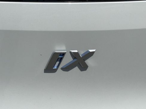 Used 2025 BMW iX xDrive50 w/ Sport Package image 13