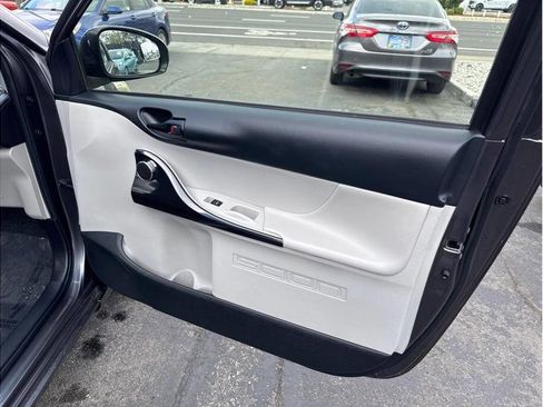 Used 2013 Scion iQ image 20