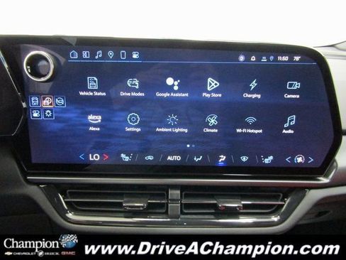 Certified 2025 Chevrolet Equinox EV RS image 5