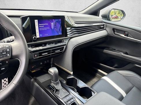 Certified 2026 Toyota Camry SE FWD image 15