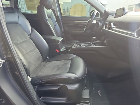 Used 2017 MAZDA CX-5 Touring w/ Preferred Equipment Package image 29