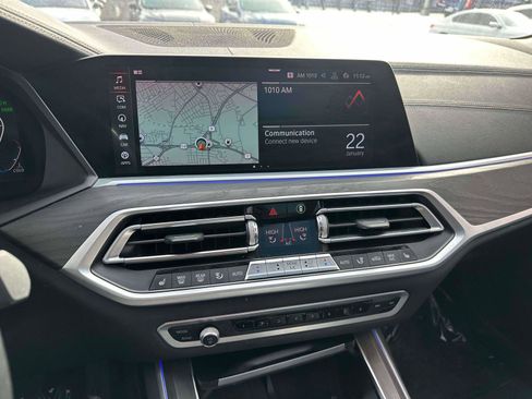 Used 2020 BMW X7 xDrive40i w/ Cold Weather Package image 31