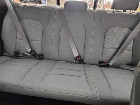 New 2026 RAM 1500 Express image 18