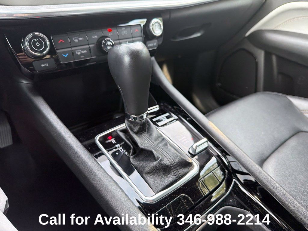 Used 2024 Jeep Compass Limited AWD/4WD image 18