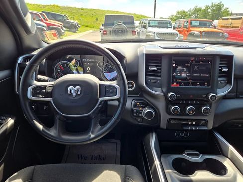 Used 2023 RAM 1500 Big Horn AWD/4WD image 20