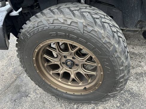 Used 2015 Jeep Wrangler Unlimited Sport w/ Quick Order Package 24S AWD/4WD image 4