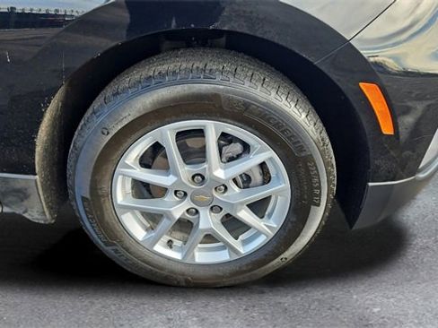 Used 2024 Chevrolet Equinox LT w/ LPO, Floor Liner Package image 17