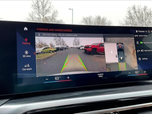 Used 2023 BMW i4 eDrive35 image 22