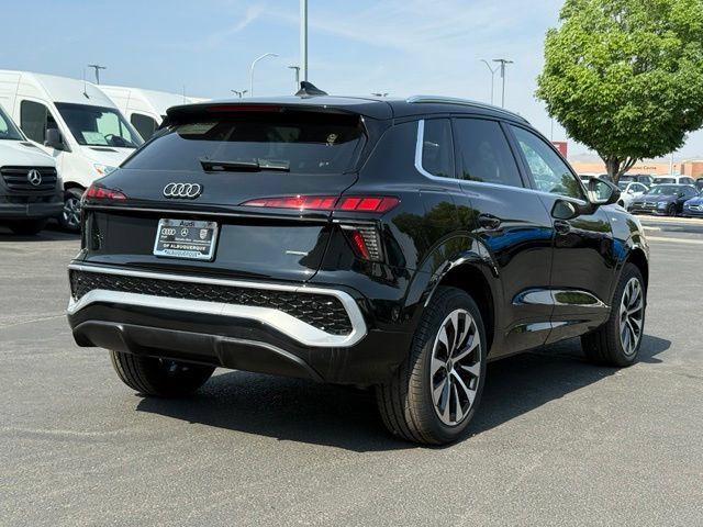 New 2026 Audi Q3 quattro 2.0T AWD/4WD image 7