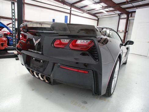 Used 2016 Chevrolet Corvette Stingray Coupe w/ 2LT Preferred Equipment Group RWD image 7