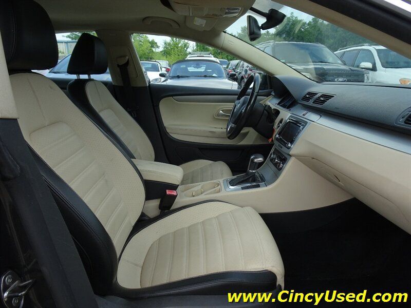 Used 2010 Volkswagen CC Sport FWD image 16