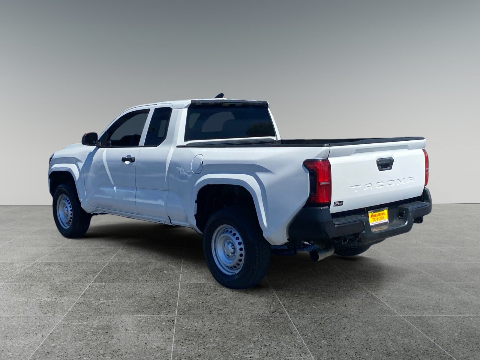 Used 2024 Toyota Tacoma SR RWD image 3