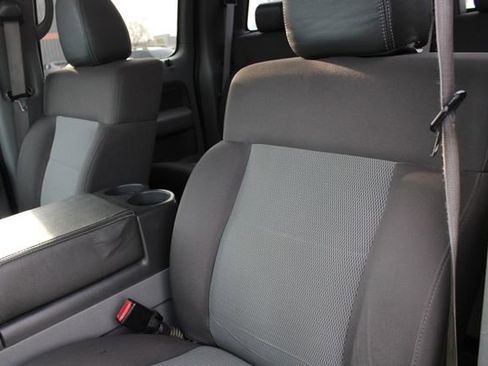 Used 2006 Ford F150 XLT image 4