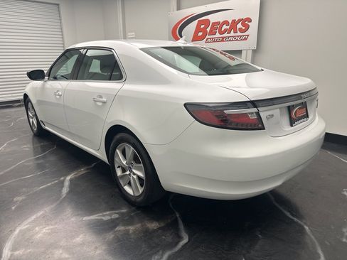 Used 2011 Saab 9-5 Turbo4 image 3