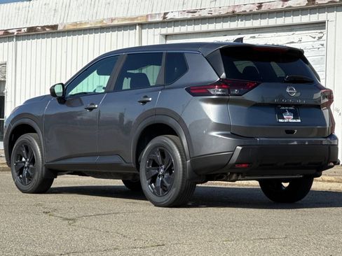 New 2026 Nissan Rogue SV FWD image 7