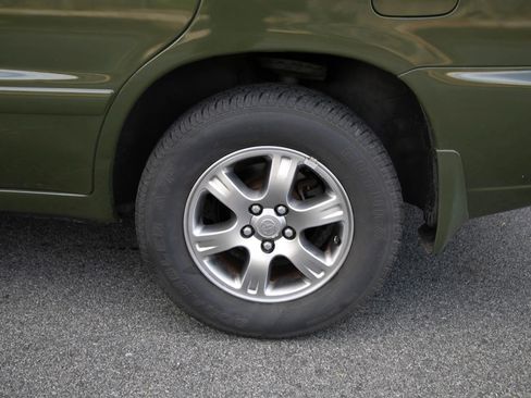 Used 2006 Toyota Highlander Sport image 12