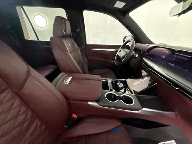 New 2026 Cadillac Escalade Luxury w/ Touring Package AWD/4WD image 43