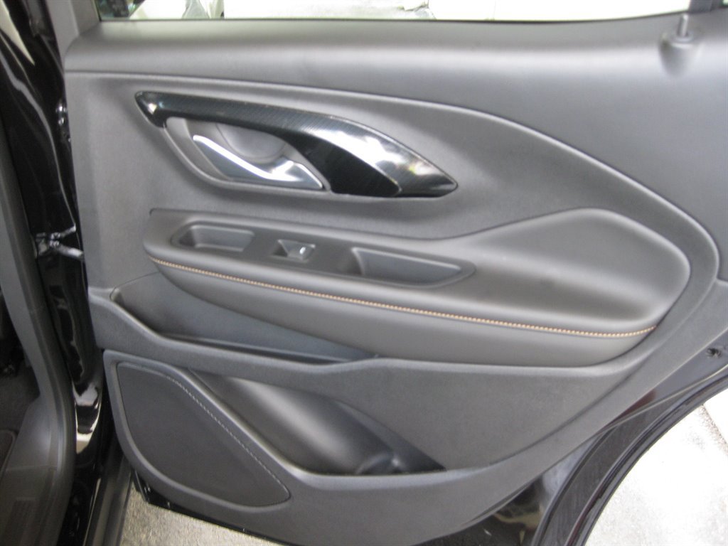Used 2022 GMC Terrain AT4 AWD/4WD image 36