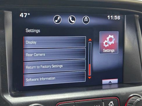 Used 2015 GMC Canyon SLT image 35