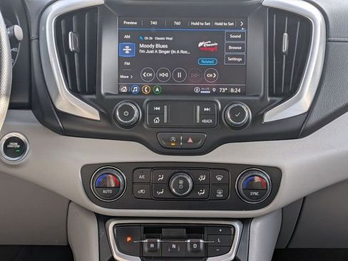 Used 2023 GMC Terrain SLE w/ Driver Convenience Package image 23