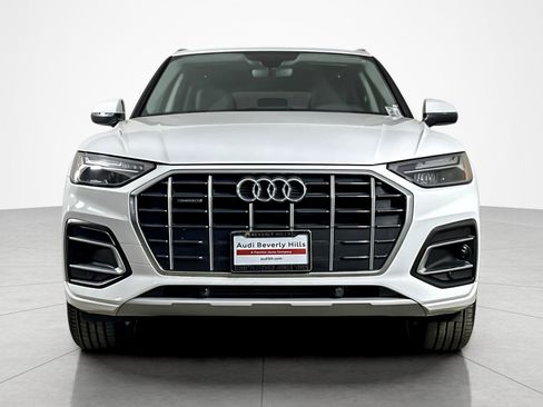 Used 2023 Audi Q5 2.0T Premium w/ Convenience Package image 8