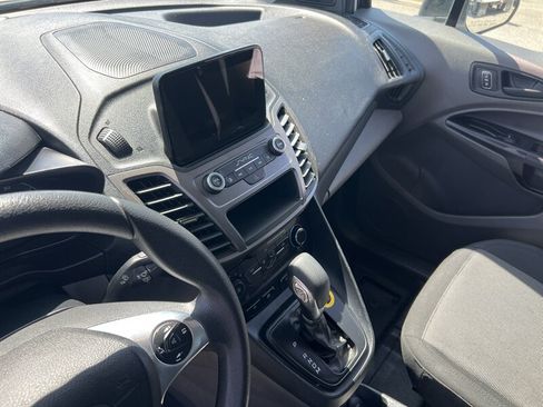 Used 2022 Ford Transit Connect XL FWD image 16
