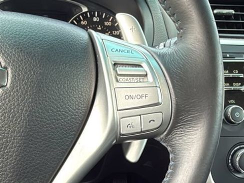 Used 2017 Nissan Altima 3.5 SR FWD image 30