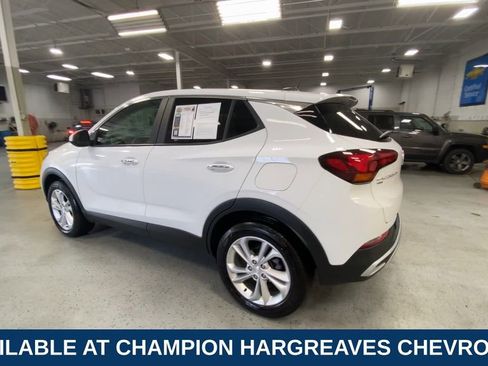 Used 2023 Buick Encore GX Preferred w/ Cold Weather Comfort Package AWD/4WD image 7