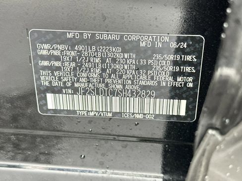 Used 2025 Subaru Forester Touring image 30