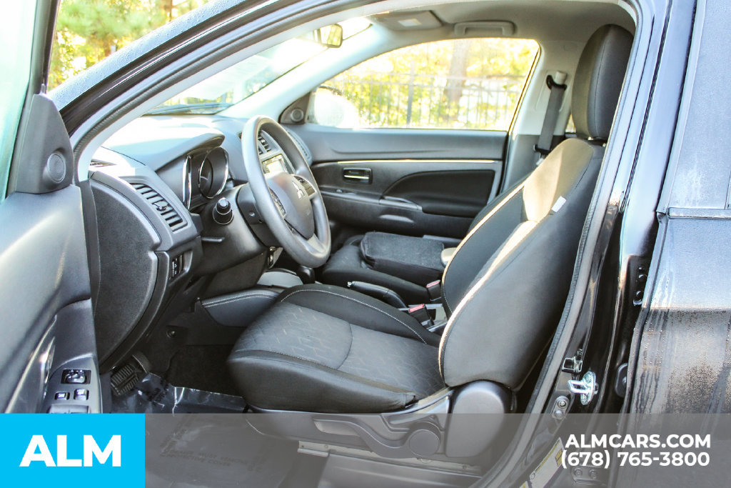 Used 2025 Mitsubishi Outlander Sport ES AWD/4WD image 15