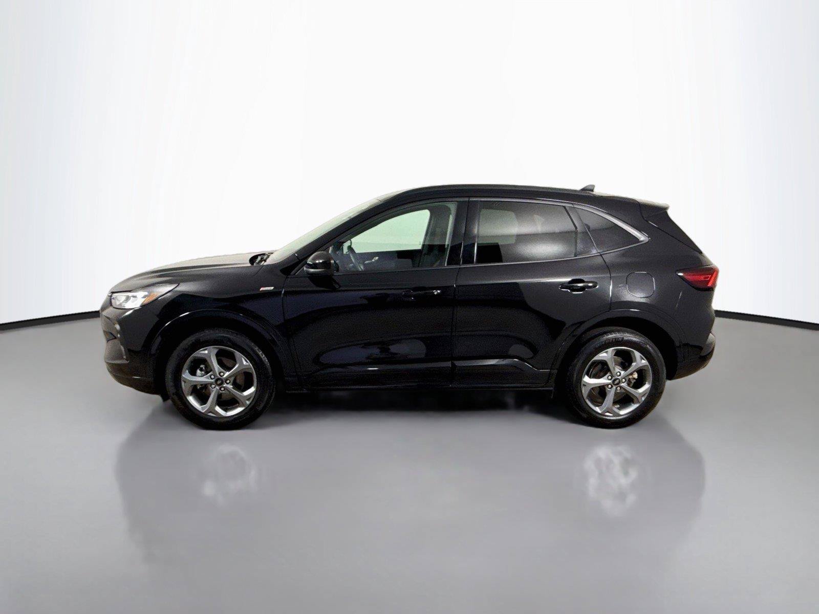Used 2024 Ford Escape ST-Line Select w/ Tech Pack #1 AWD/4WD image 8