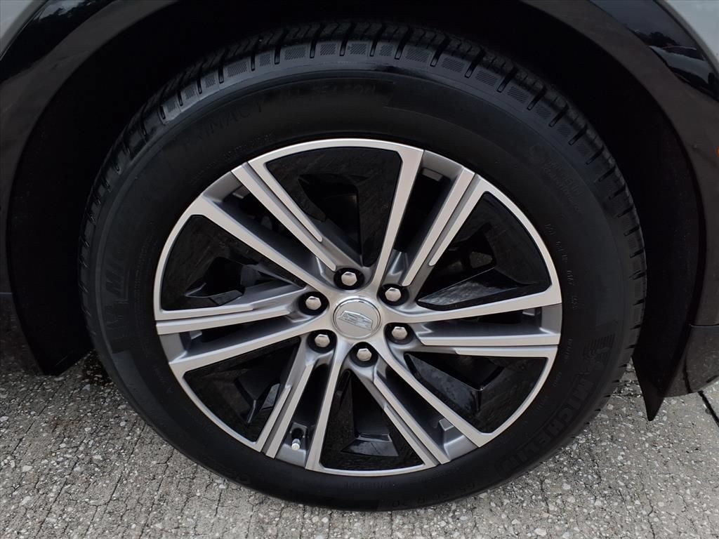 Certified 2024 Cadillac Lyriq Luxury RWD image 7