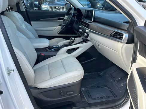 Used 2021 Kia Telluride EX w/ EX Premium Package image 11