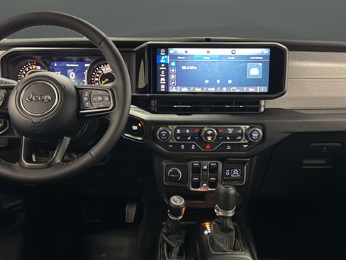 New 2026 Jeep Gladiator Sport AWD/4WD image 11