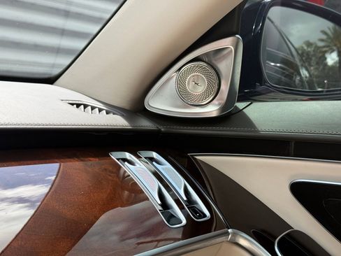 Used 2024 Mercedes-Benz Maybach S 580 4MATIC image 35