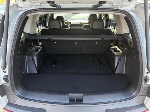 Used 2024 Hyundai Santa Fe Limited FWD image 18