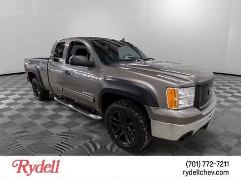 Used 2013 GMC Sierra 1500 SLE w/ Power Tech Package image 7