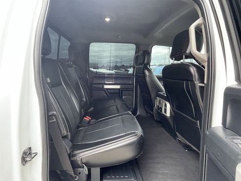 Used 2020 Ford F250 Lariat w/ Lariat Value Package AWD/4WD image 11