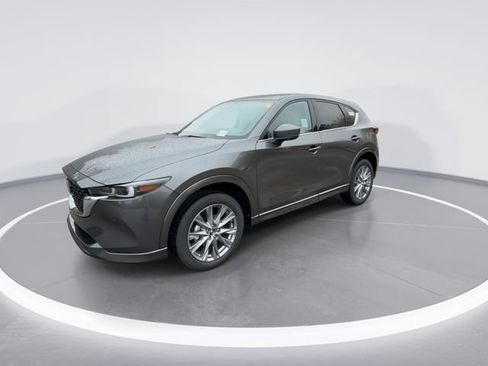 Used 2025 MAZDA CX-5 AWD 2.5 S w/ Premium Plus Pkg image 4