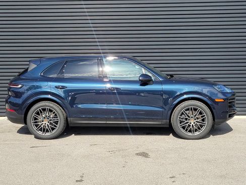 New 2026 Porsche Cayenne AWD/4WD image 8