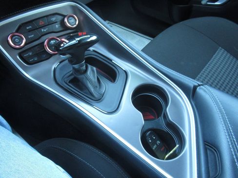 Used 2021 Dodge Challenger GT w/ Blacktop Package AWD/4WD image 21