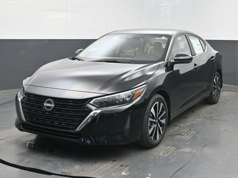 New 2025 Nissan Sentra SV w/ SV Premium Package image 3