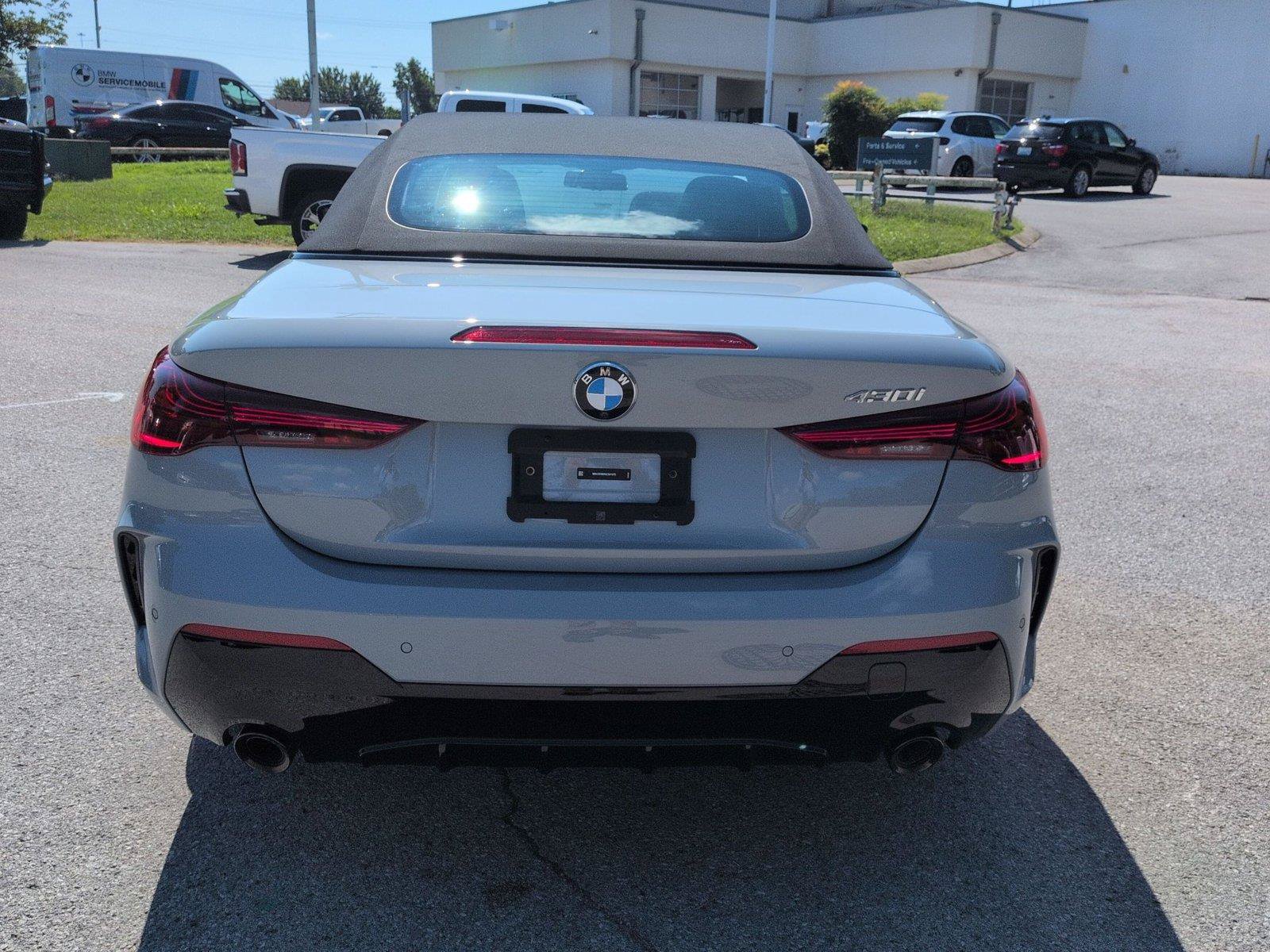 Used 2025 BMW 430i Convertible w/ M Sport Package RWD image 6