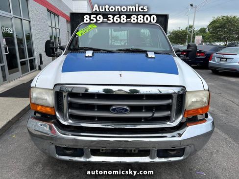 Used 2000 Ford F350 Lariat image 1