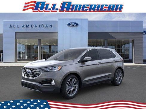 Certified 2022 Ford Edge Titanium AWD/4WD image 1