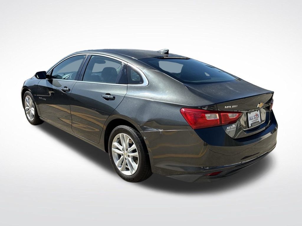 Used 2018 Chevrolet Malibu LT FWD image 11