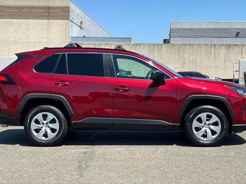 Certified 2020 Toyota RAV4 LE w/ Carpet Mat Package FWD image 6