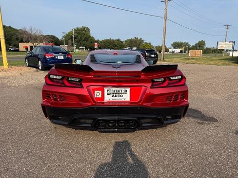Used 2024 Chevrolet Corvette Z06 RWD image 6