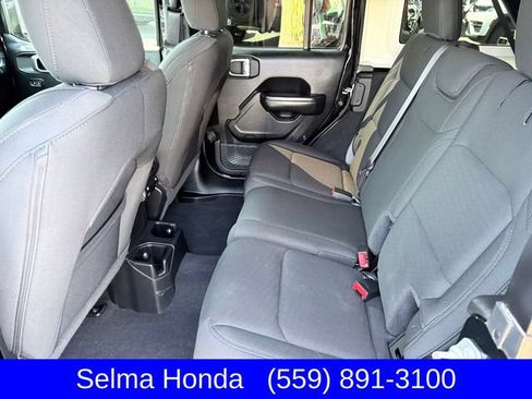 Used 2021 Jeep Wrangler Unlimited Sport AWD/4WD image 7